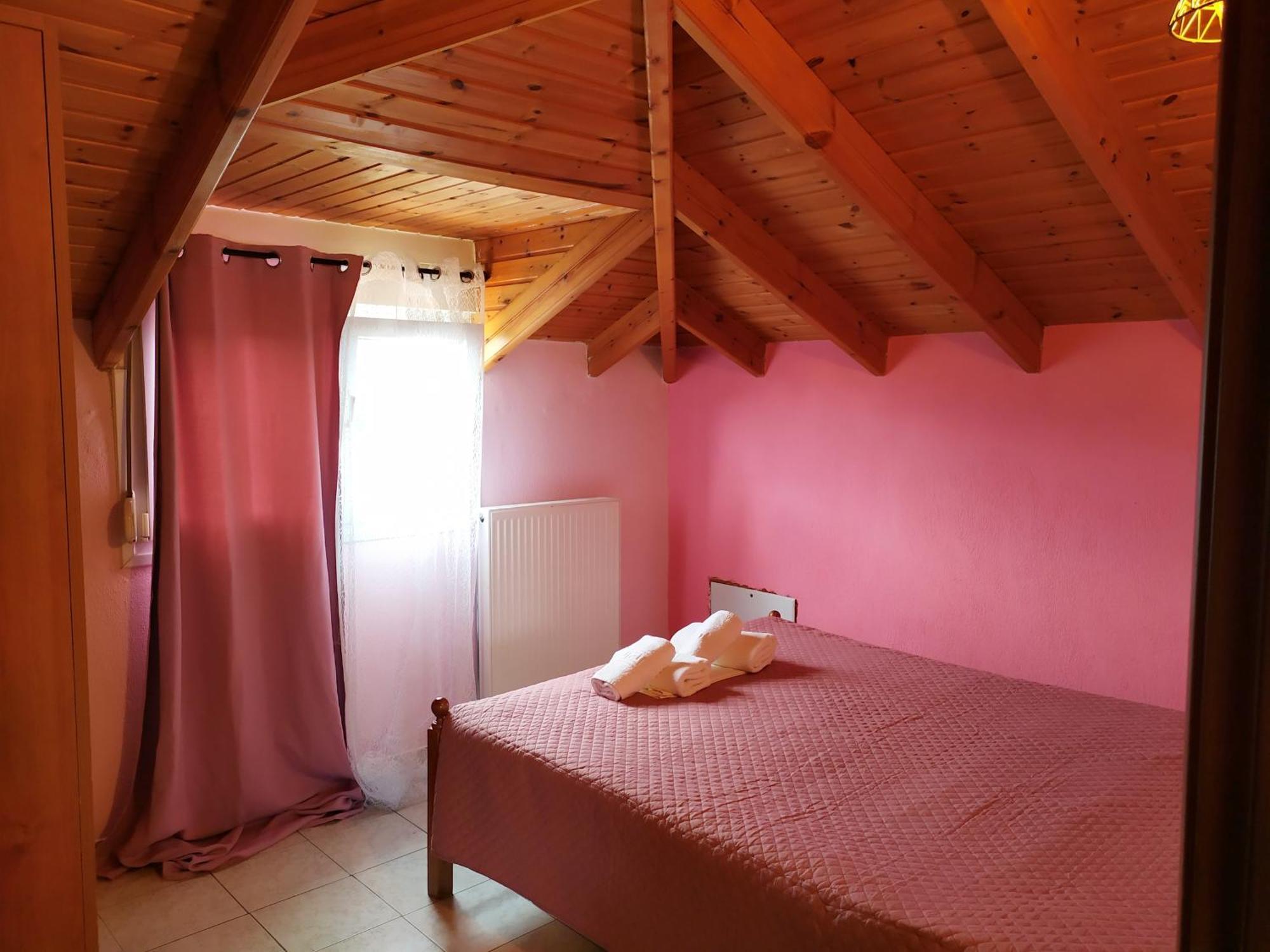 Noufara Apartments Nea Mesagkala Room photo