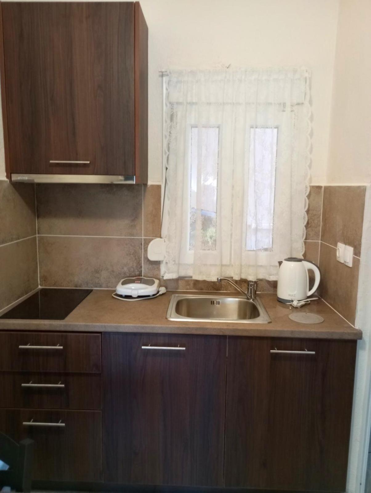 Noufara Apartments Nea Mesagkala Room photo
